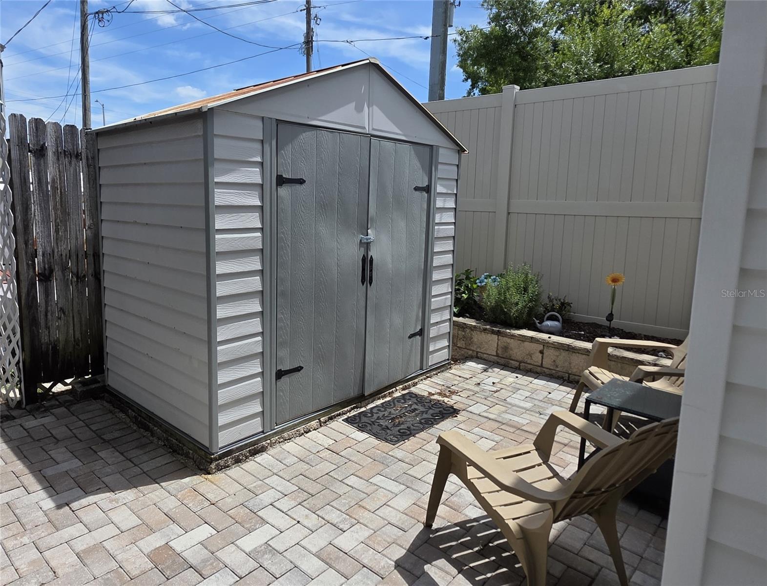 Image 40 of 42 For 21145 Lazy Days Circle