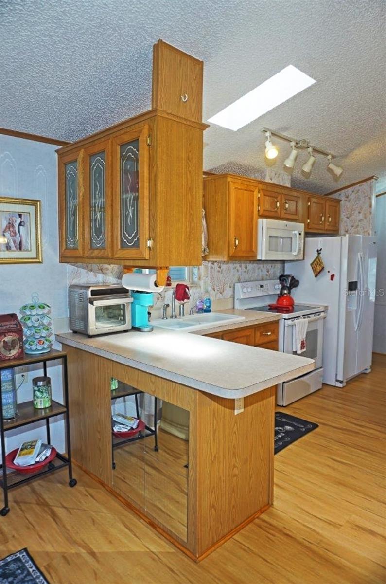 Image 9 of 42 For 21145 Lazy Days Circle