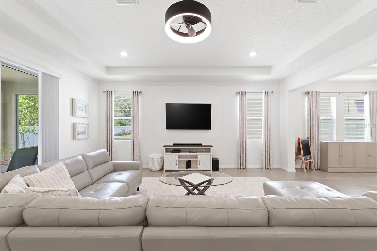 Image 16 of 68 For 3787 Autumn Amber Drive