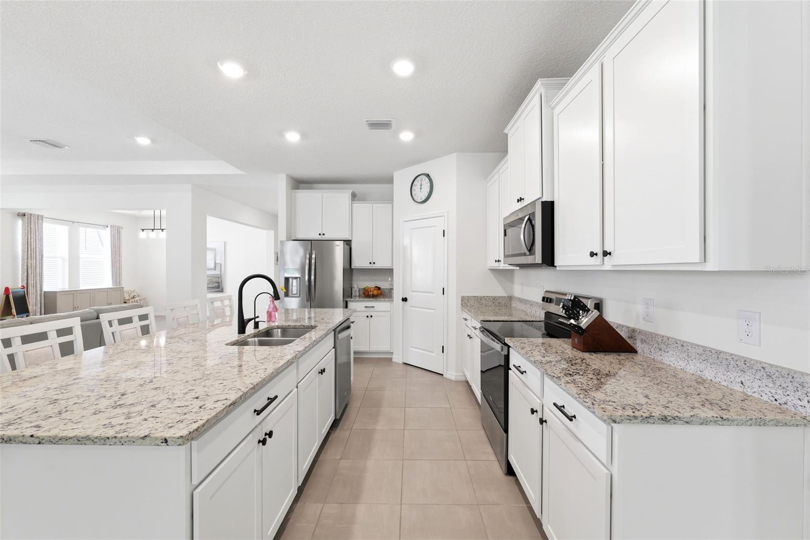 Image 21 of 68 For 3787 Autumn Amber Drive