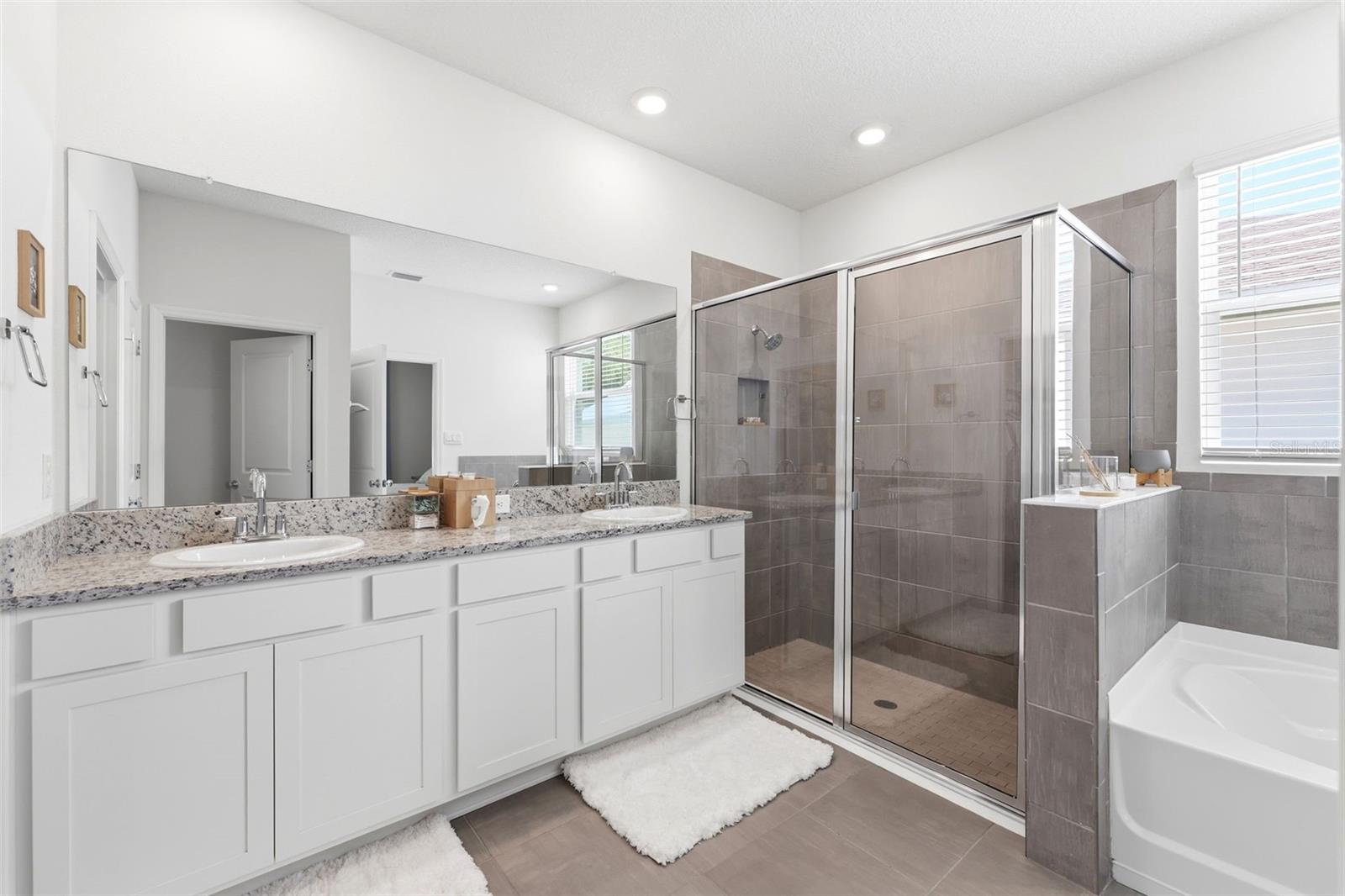 Image 30 of 68 For 3787 Autumn Amber Drive