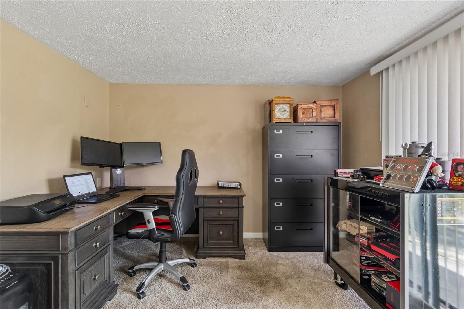 Listing photo id 25 for 7871 Sycamore Drive