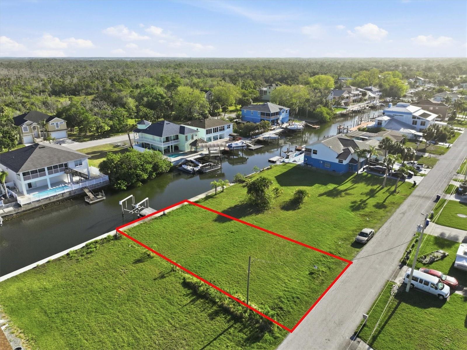 Image 5 of 17 For 7435 Hatteras Drive