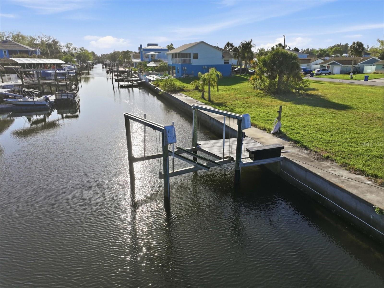 Image 8 of 17 For 7435 Hatteras Drive
