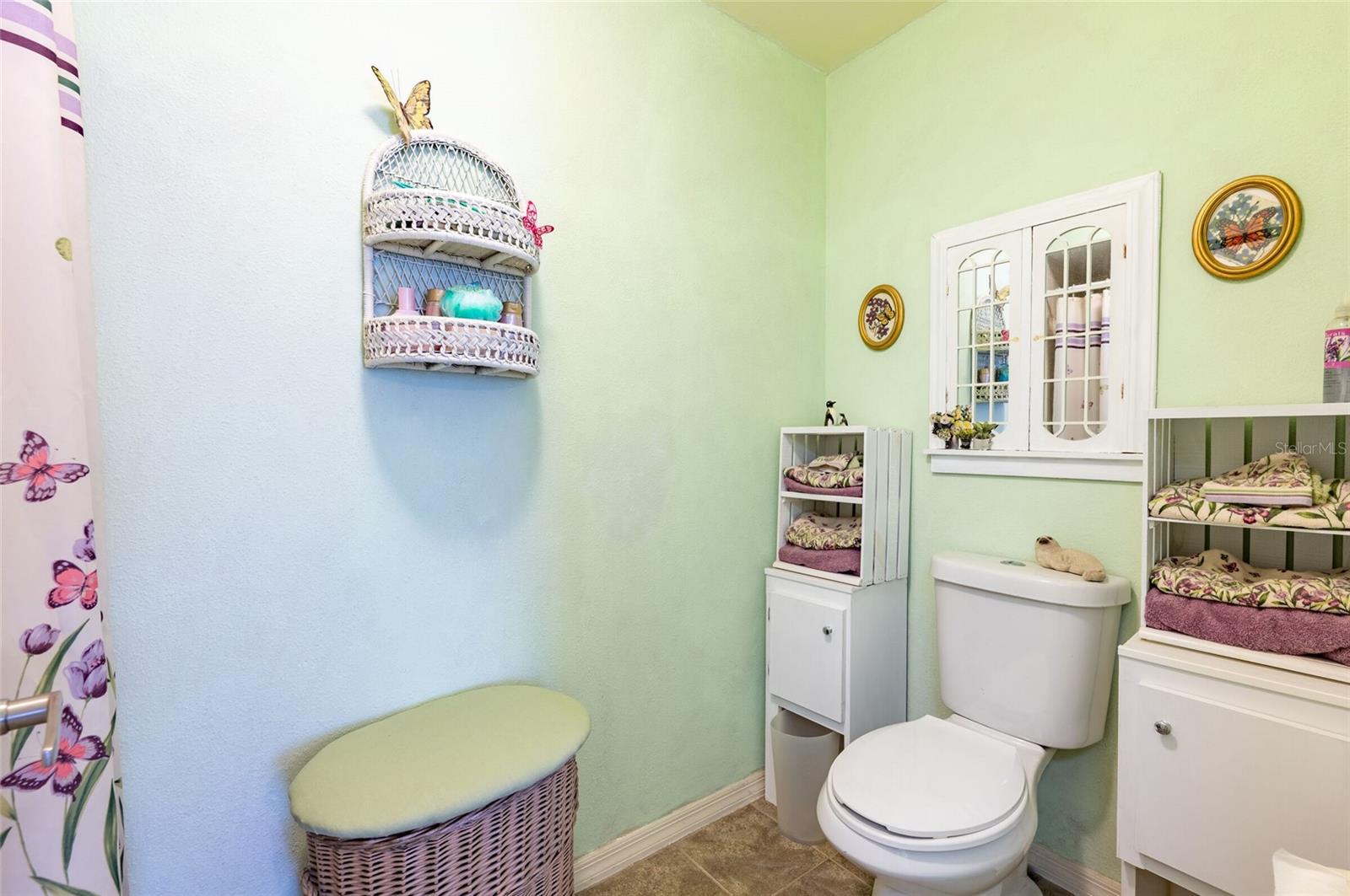 Image 21 of 36 For 13234 Molitor Court