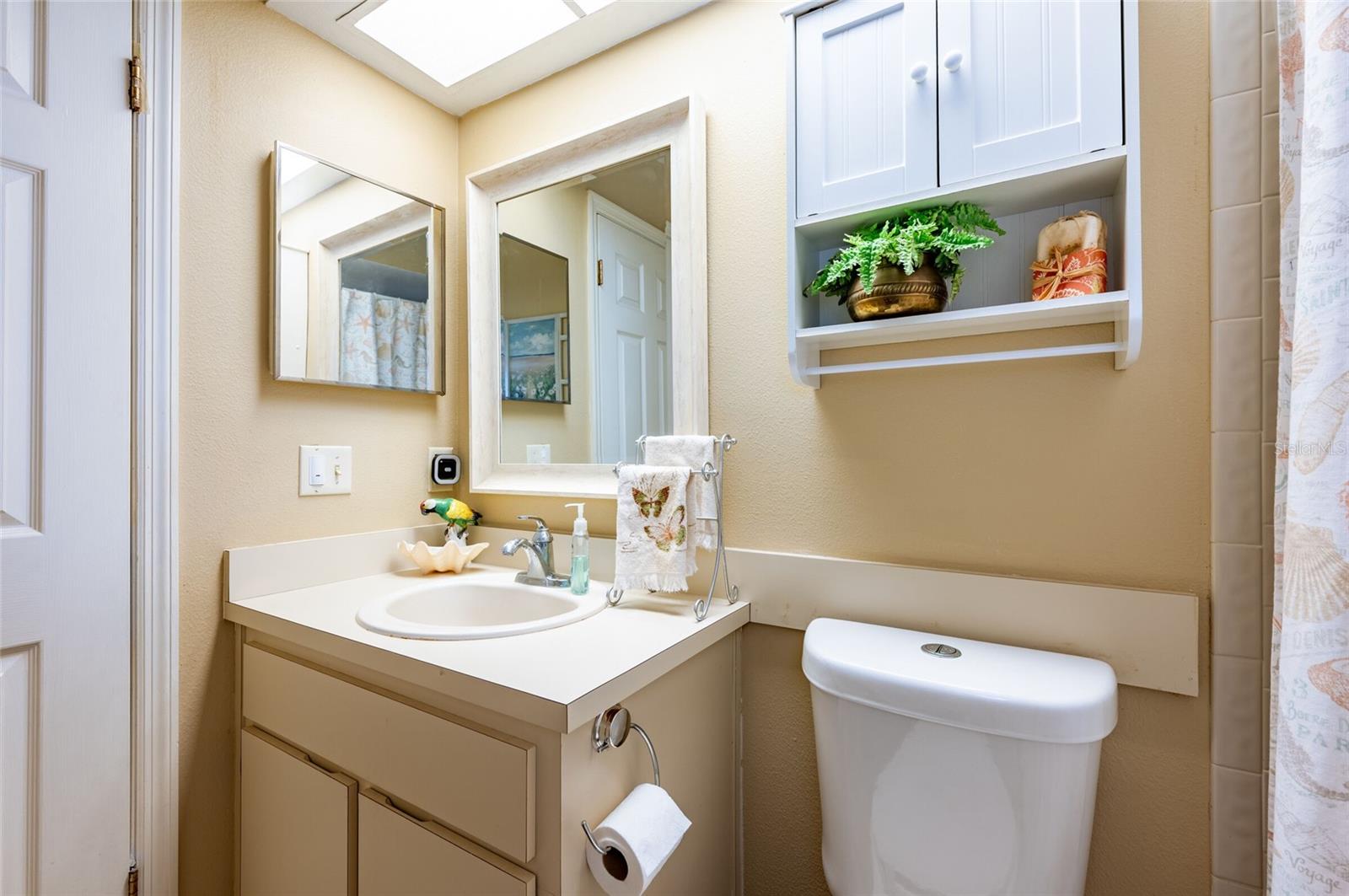 Image 25 of 36 For 13234 Molitor Court