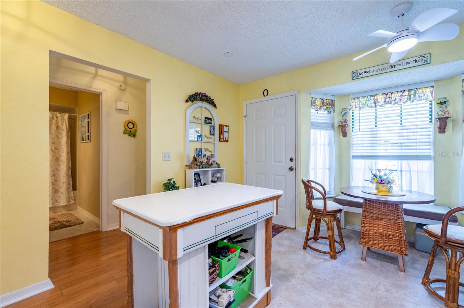 Image 9 of 36 For 13234 Molitor Court