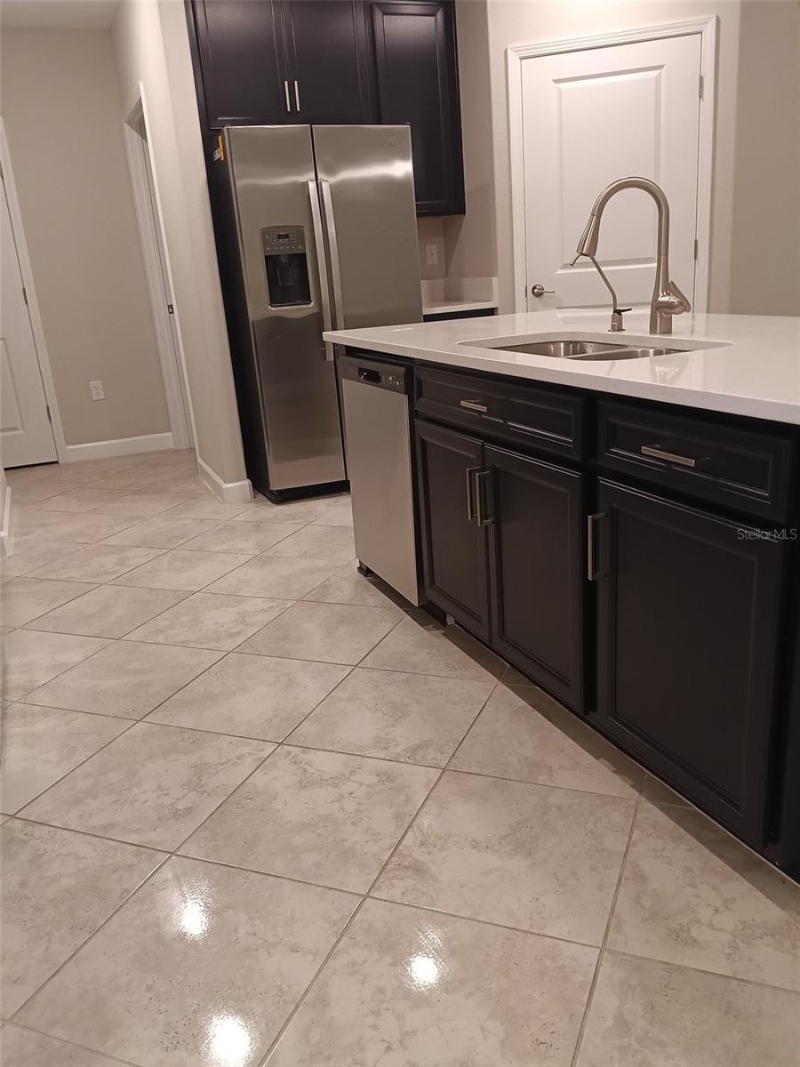 Image 4 of 17 For 10274 Echo Dock Loop