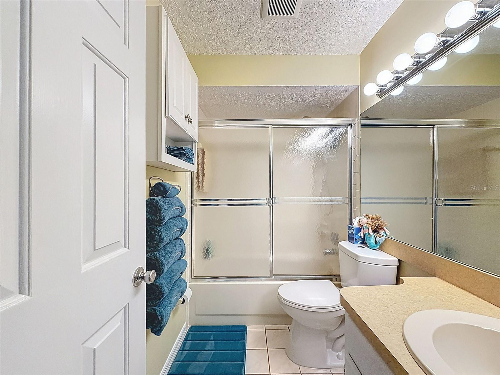 Image 19 of 91 For 9127 Lingrove Road