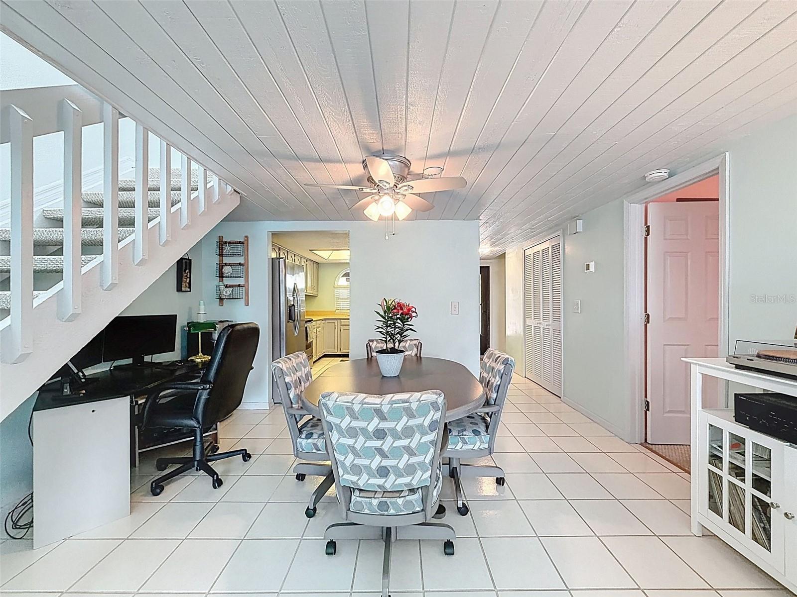 Image 32 of 91 For 9127 Lingrove Road