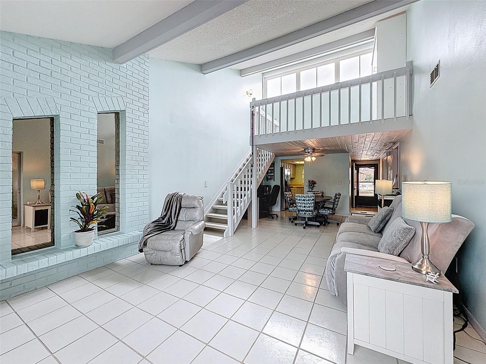 Image 44 of 91 For 9127 Lingrove Road