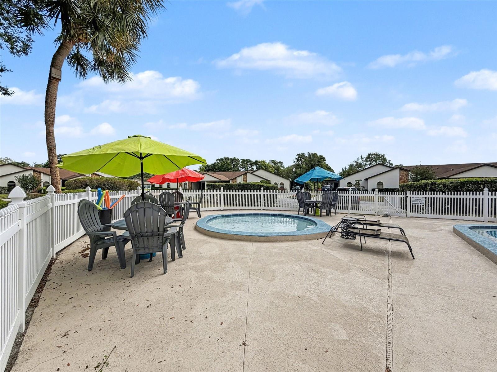 Image 78 of 91 For 9127 Lingrove Road