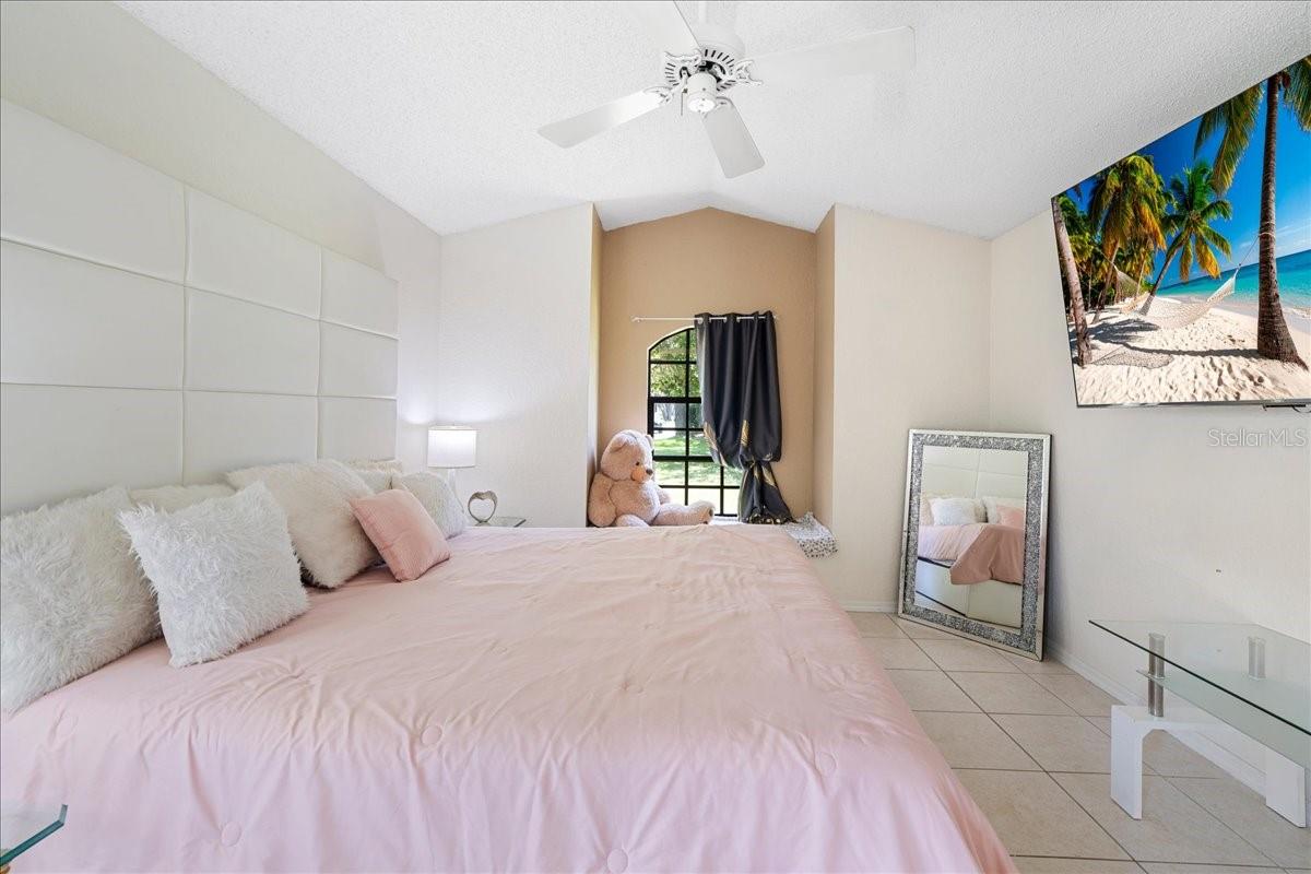 Image 13 of 30 For 211 Forest Wood Court