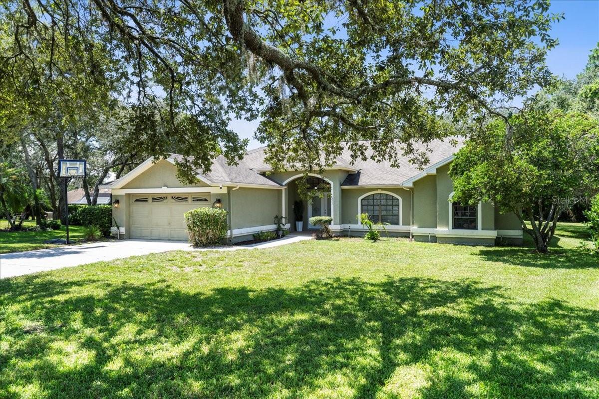 Image 26 of 30 For 211 Forest Wood Court