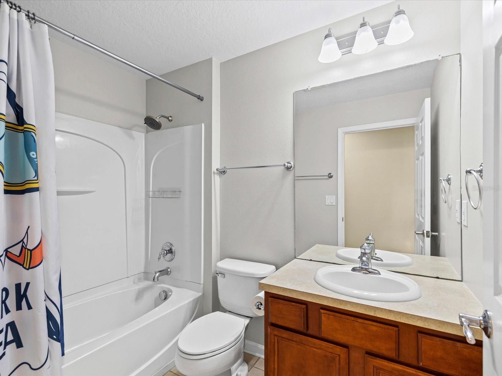 Image 19 of 76 For 13744 Trull Way