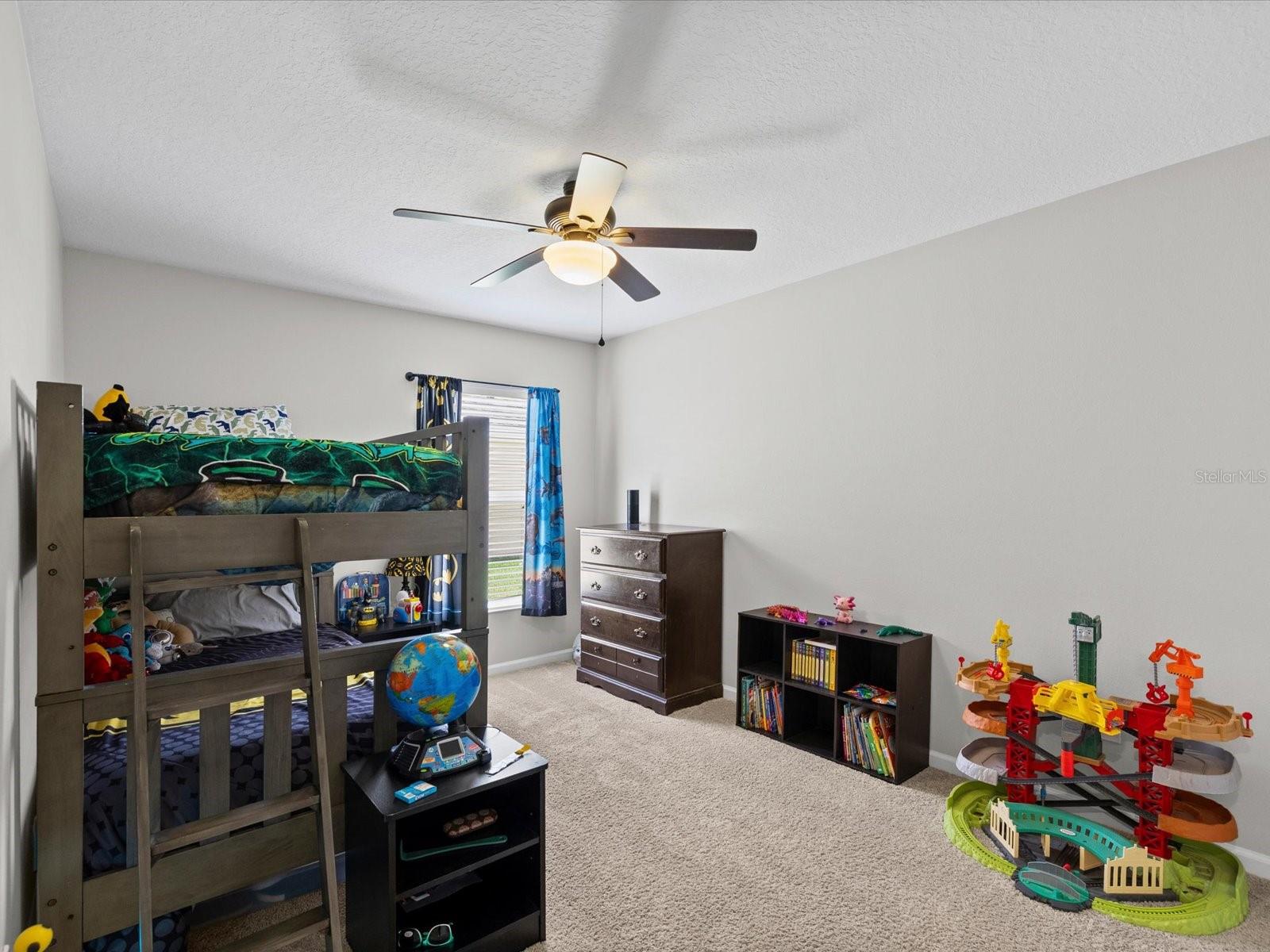 Image 20 of 76 For 13744 Trull Way