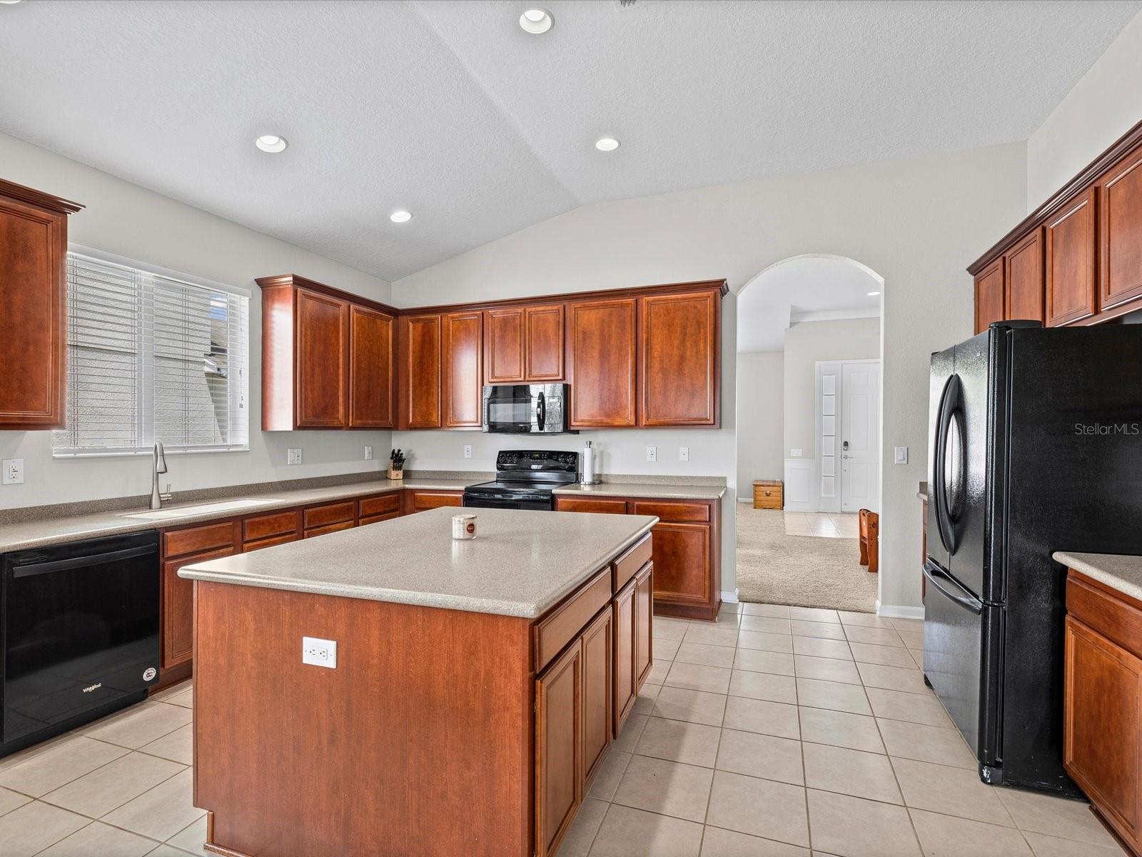 Image 26 of 76 For 13744 Trull Way