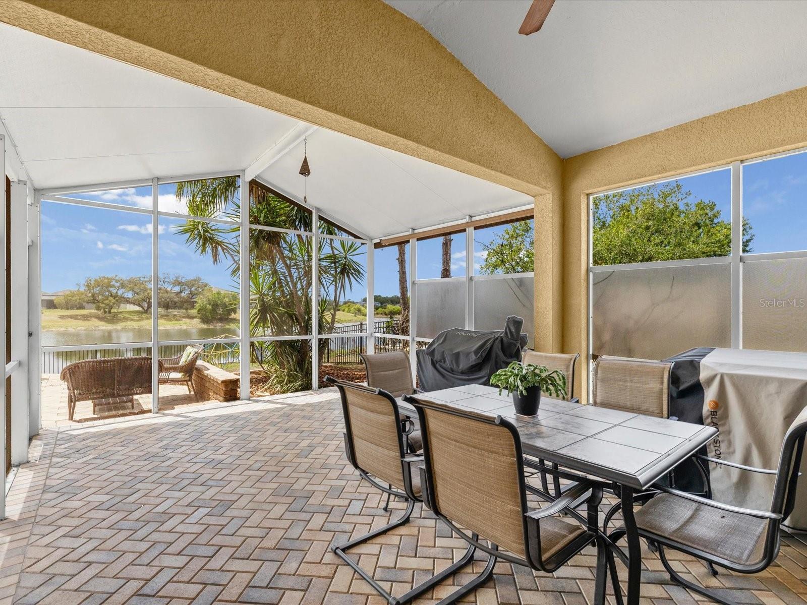 Image 37 of 76 For 13744 Trull Way