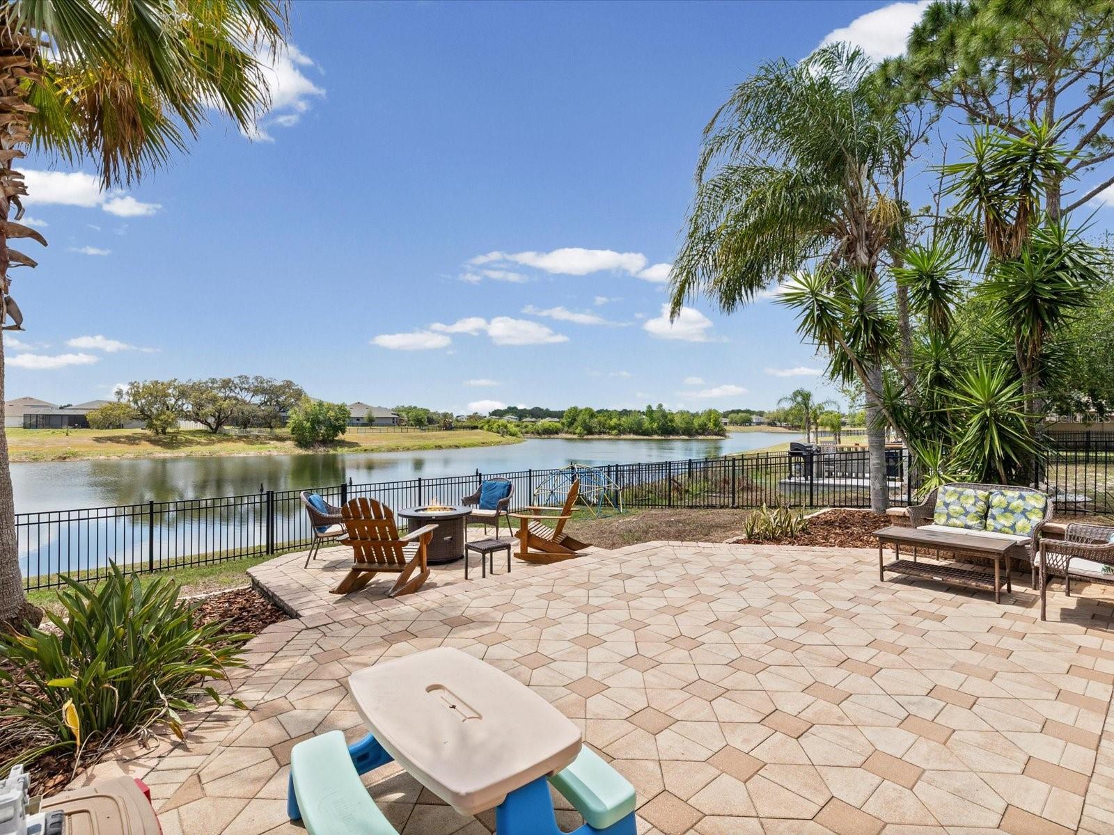 Image 41 of 76 For 13744 Trull Way