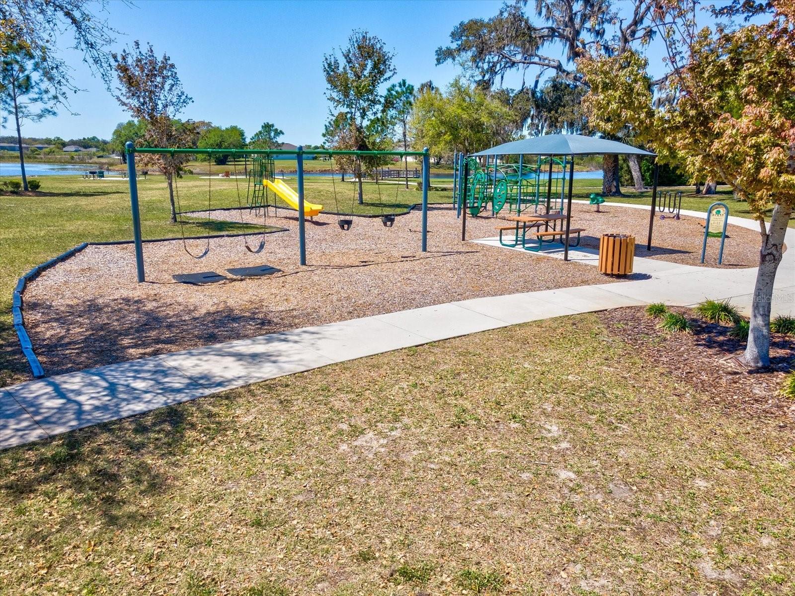 Image 71 of 76 For 13744 Trull Way