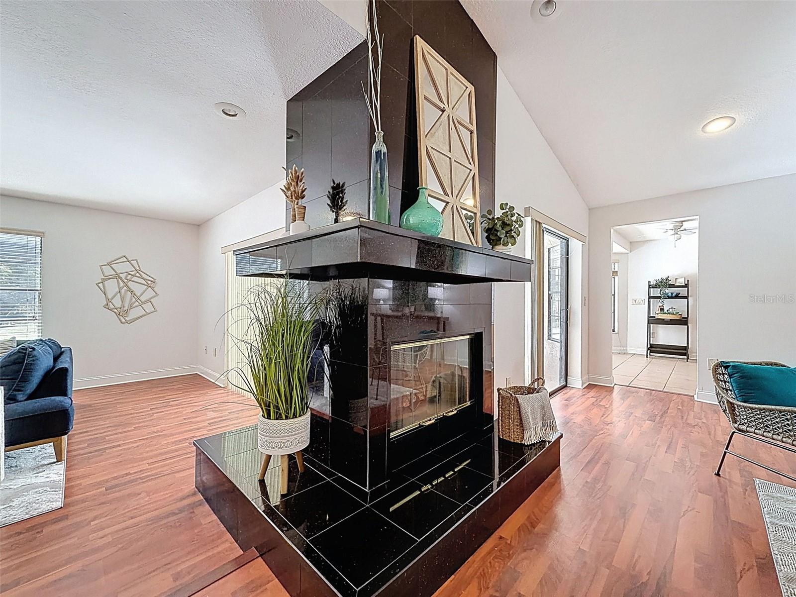 Image 11 of 68 For 6910 Daubon Court