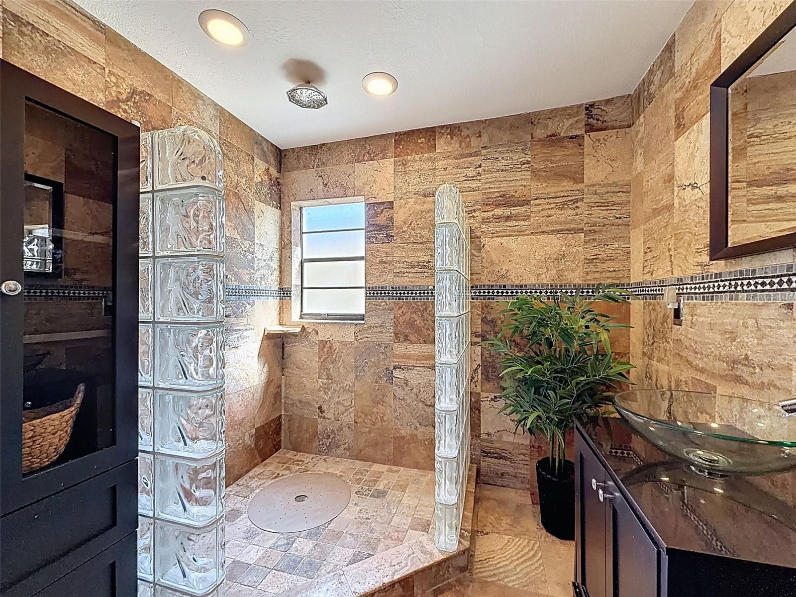 Image 39 of 68 For 6910 Daubon Court