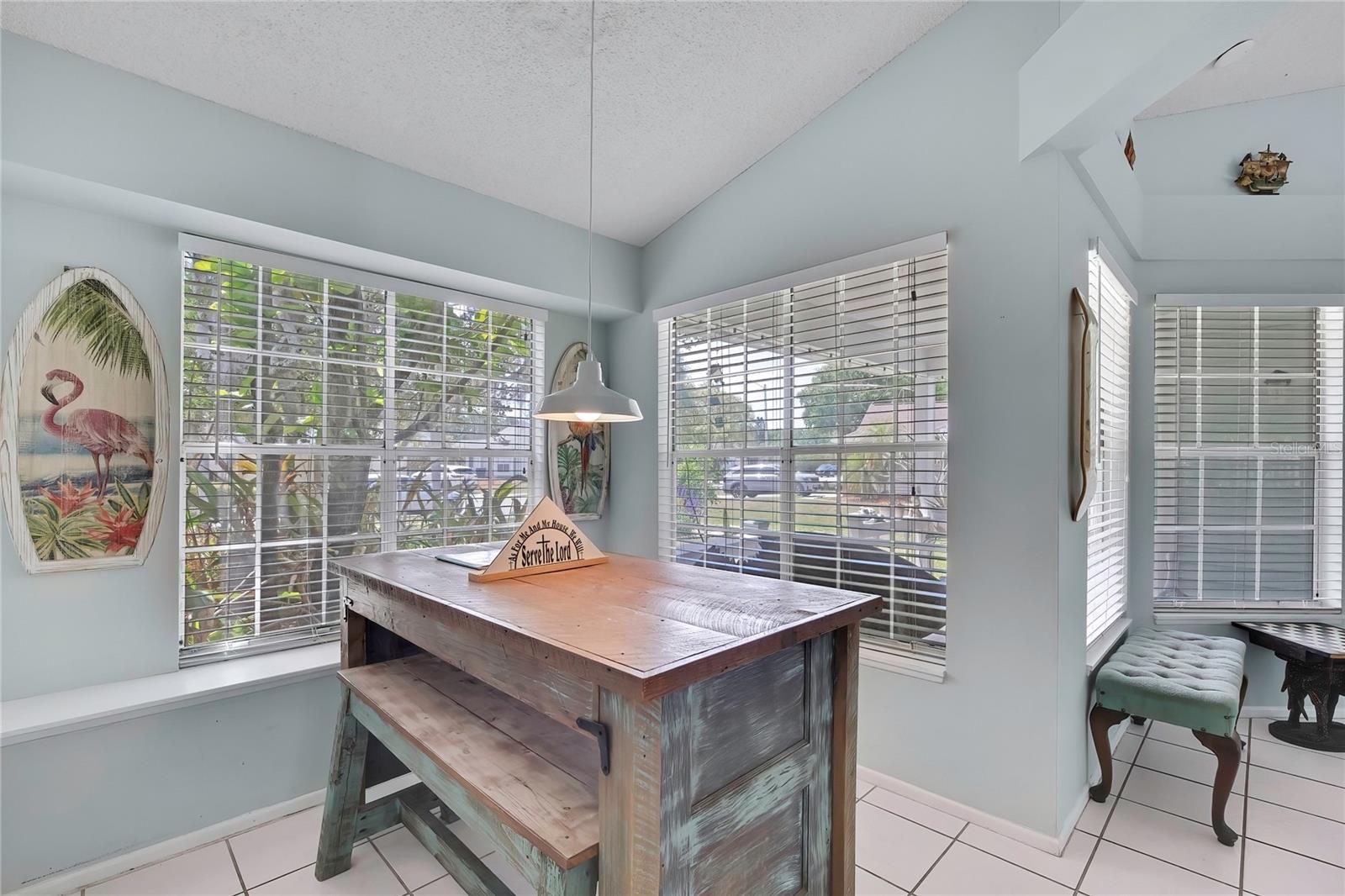 Image 12 of 52 For 7451 Swan Lake Drive