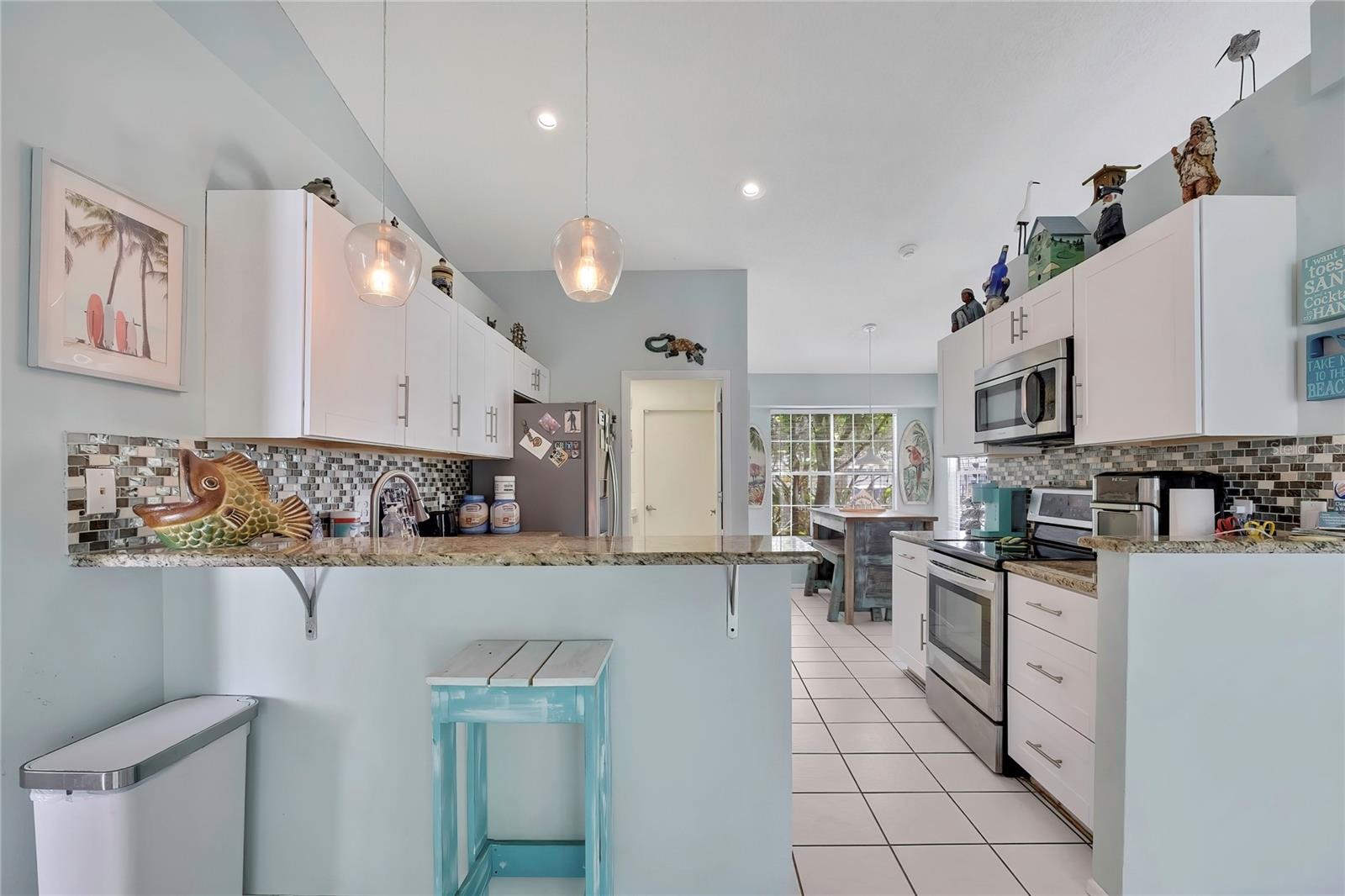 Image 19 of 52 For 7451 Swan Lake Drive