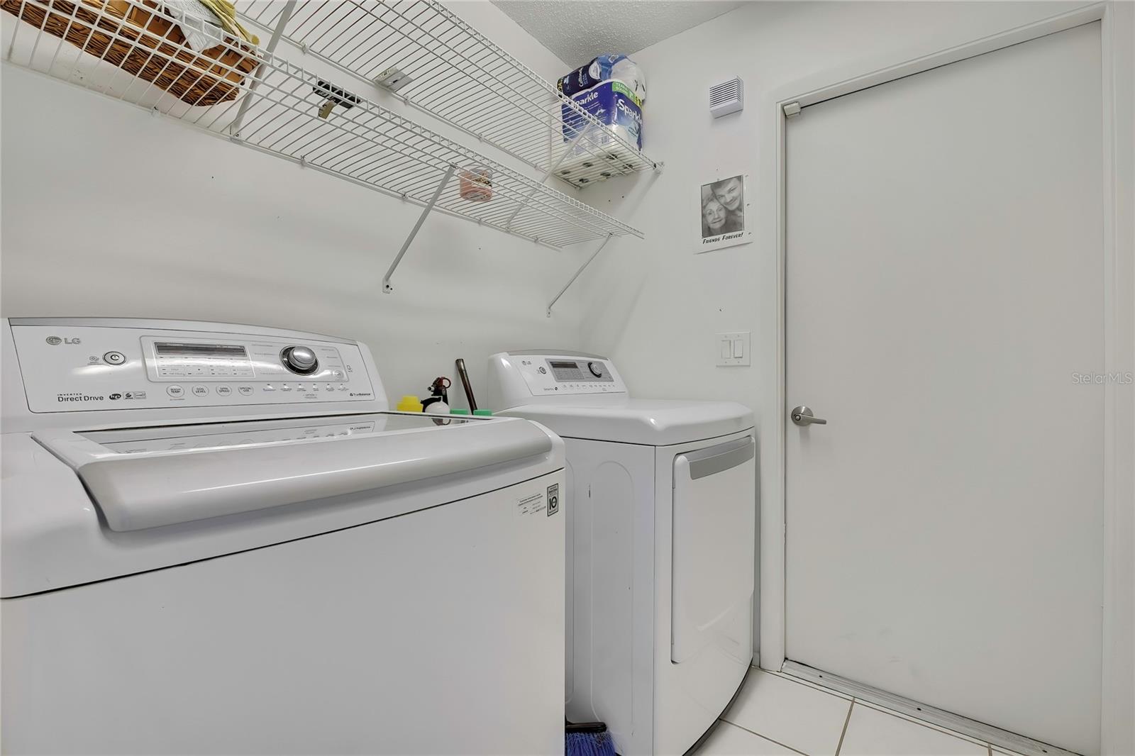 Image 32 of 52 For 7451 Swan Lake Drive