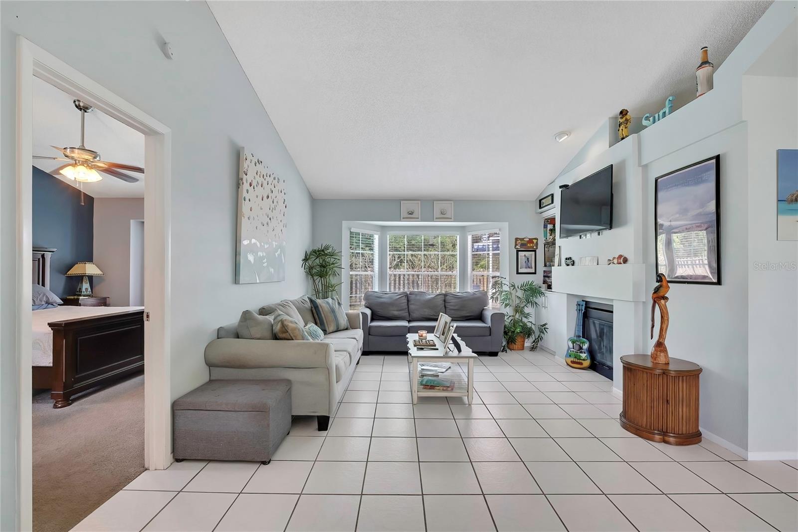 Image 6 of 52 For 7451 Swan Lake Drive