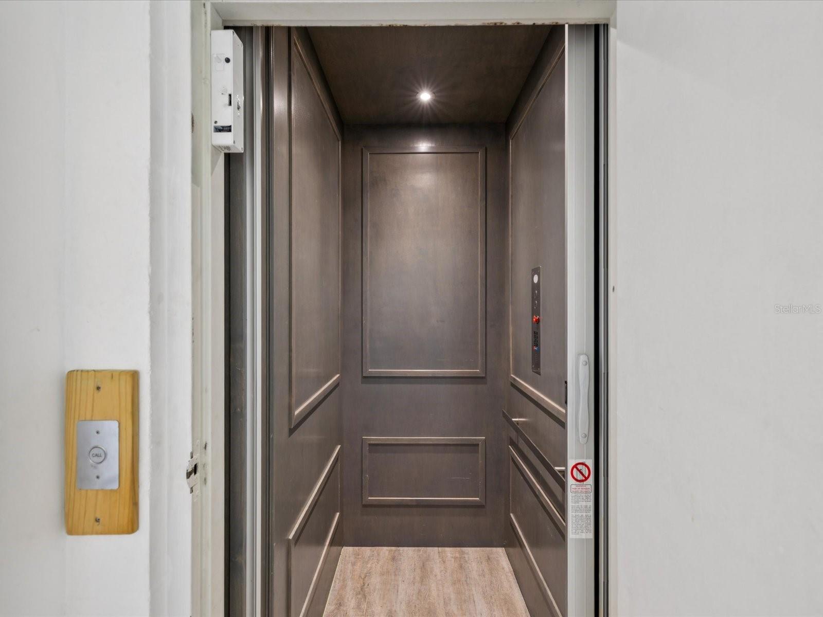 Image 22 of 61 For 3272 Minnow Creek Drive