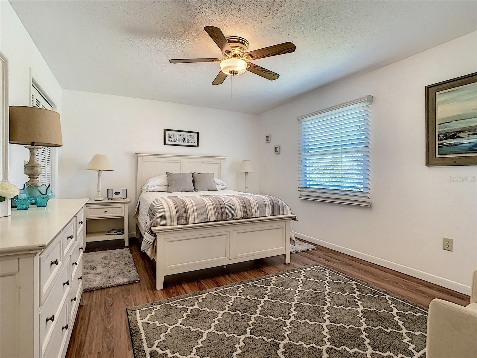 Image 27 of 61 For 3272 Minnow Creek Drive