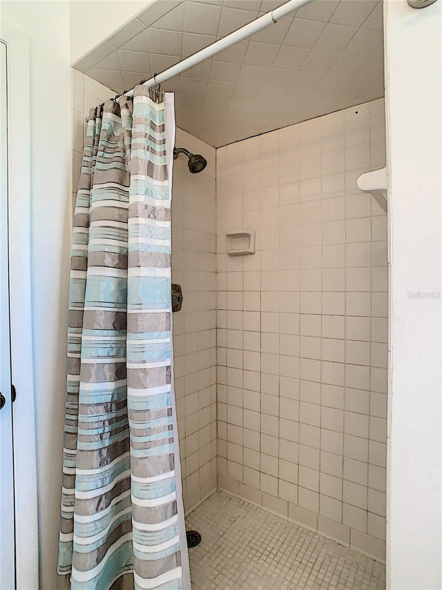 Image 32 of 61 For 3272 Minnow Creek Drive