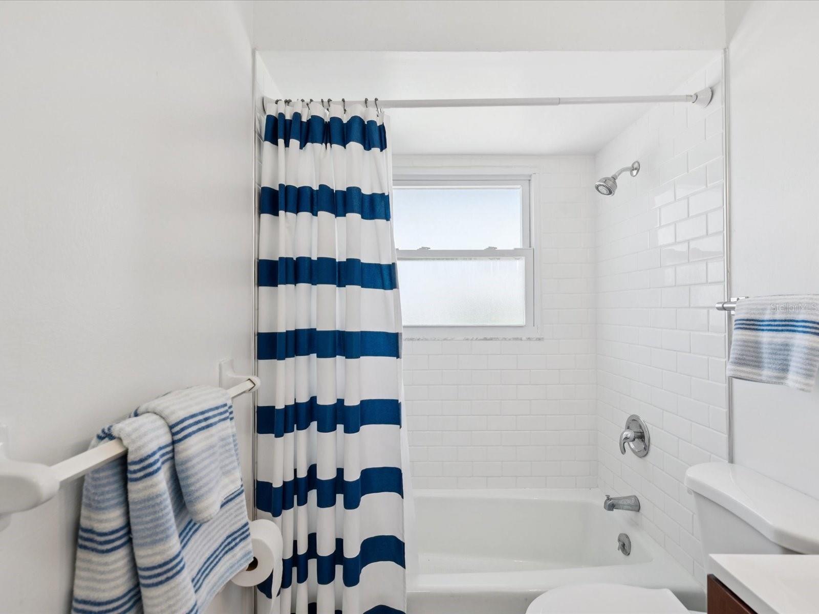 Image 40 of 61 For 3272 Minnow Creek Drive