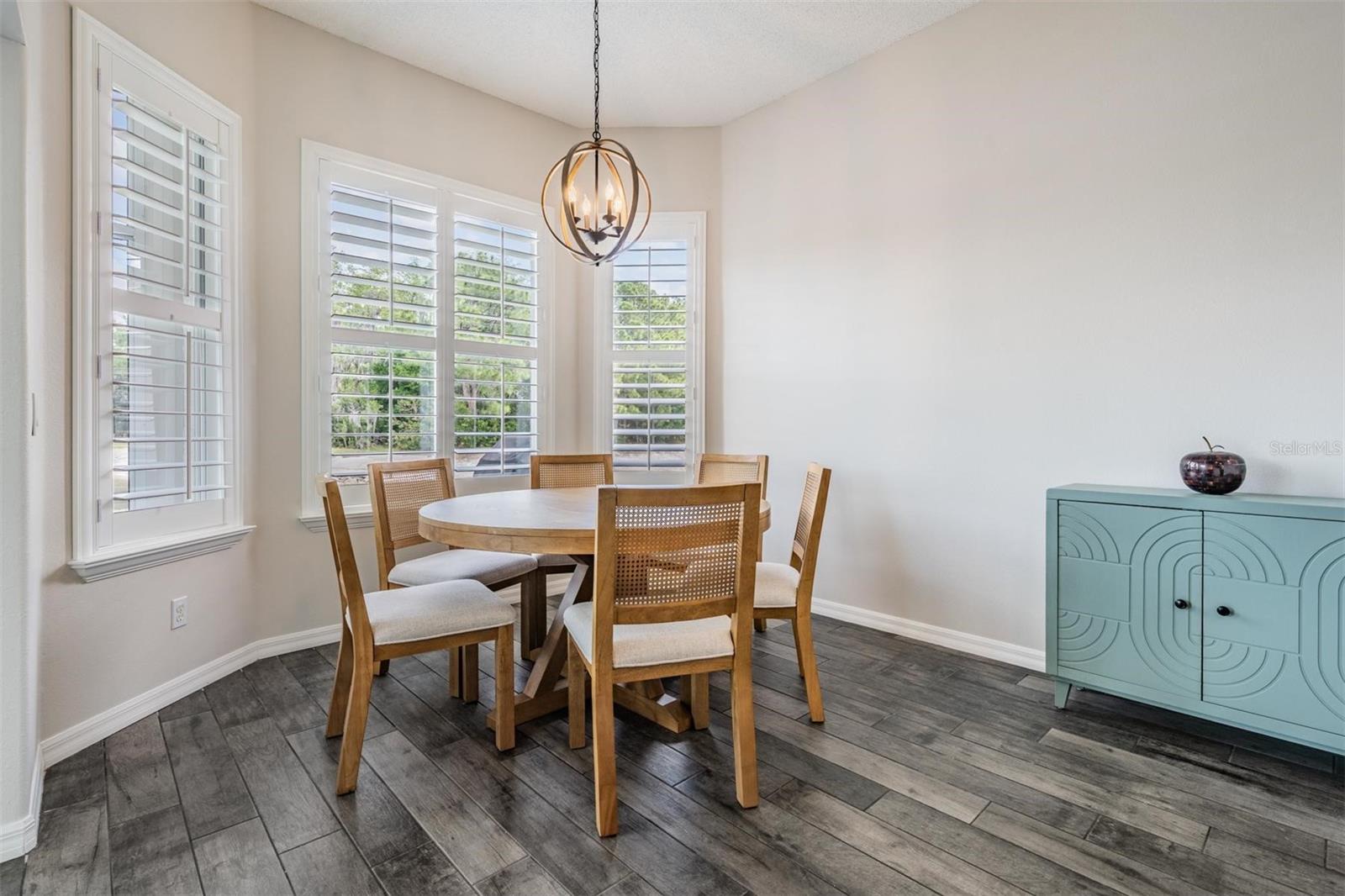 Image 12 of 52 For 1455 Winding Willow Drive