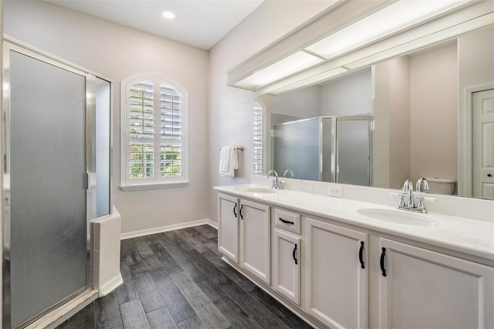 Image 16 of 52 For 1455 Winding Willow Drive