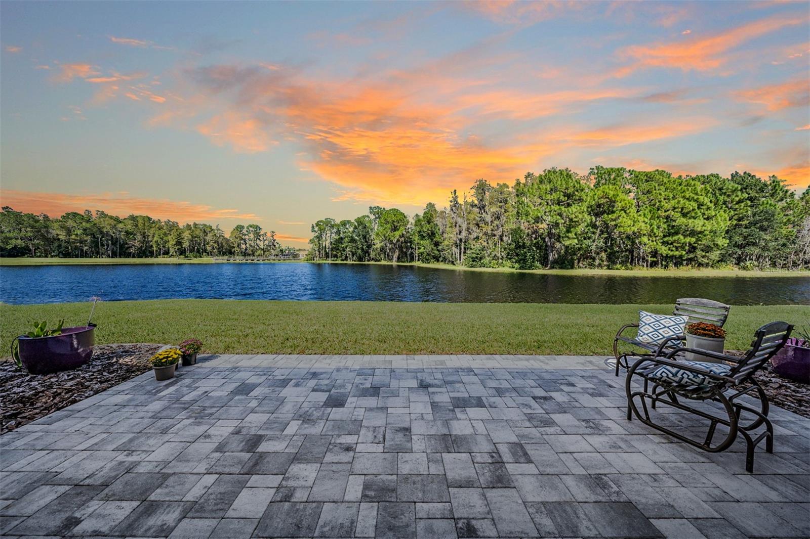 Image 24 of 52 For 1455 Winding Willow Drive