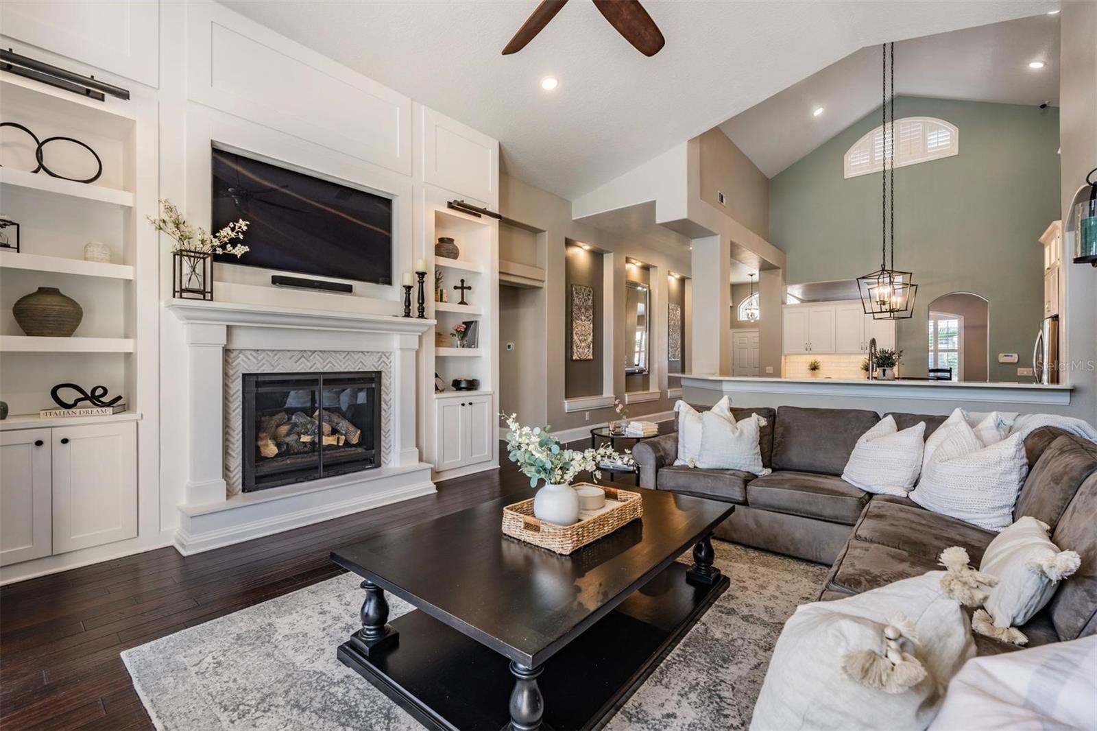 Image 14 of 43 For 2730 Manning Drive