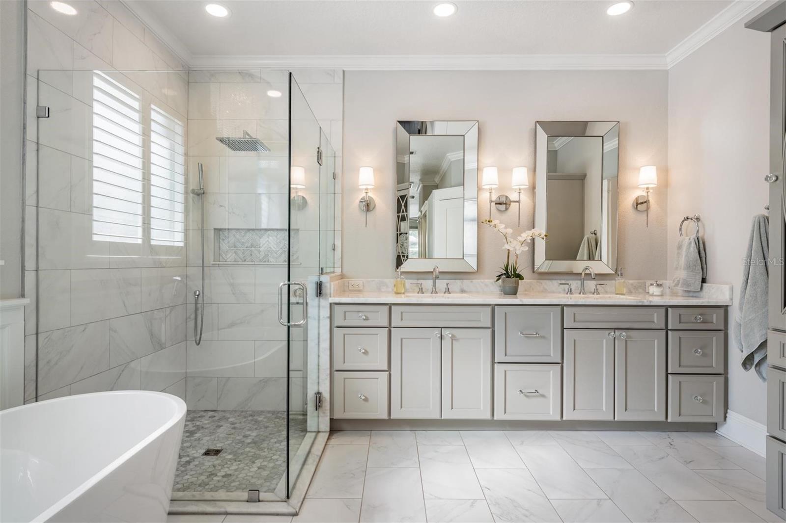 Image 19 of 43 For 2730 Manning Drive