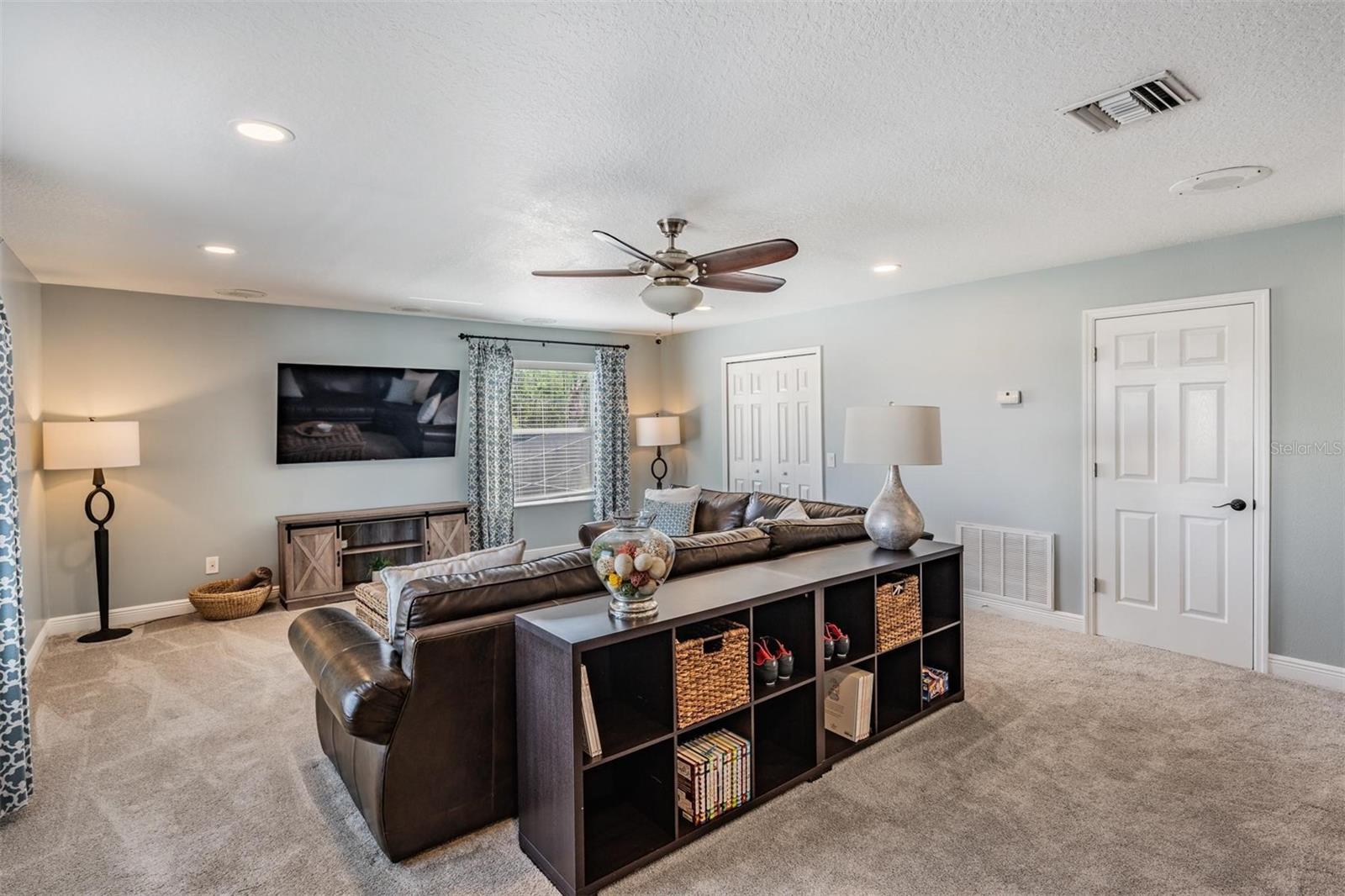 Image 31 of 43 For 2730 Manning Drive