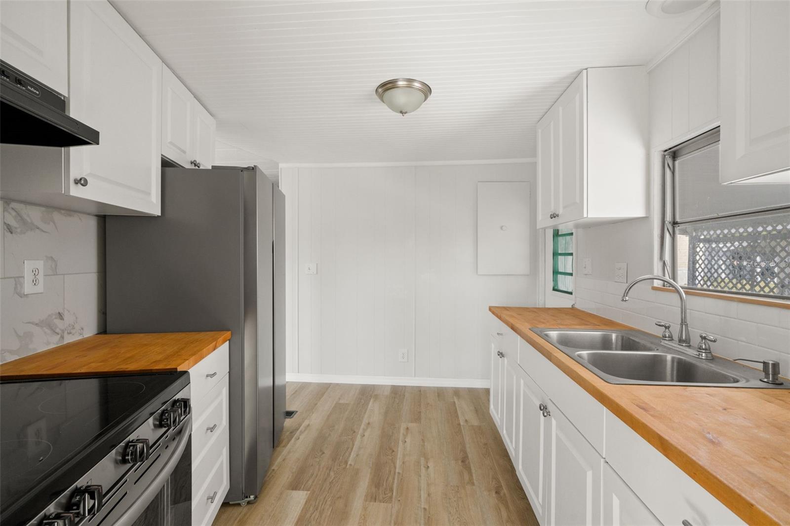 Image 14 of 61 For 12019 Cartwright Drive