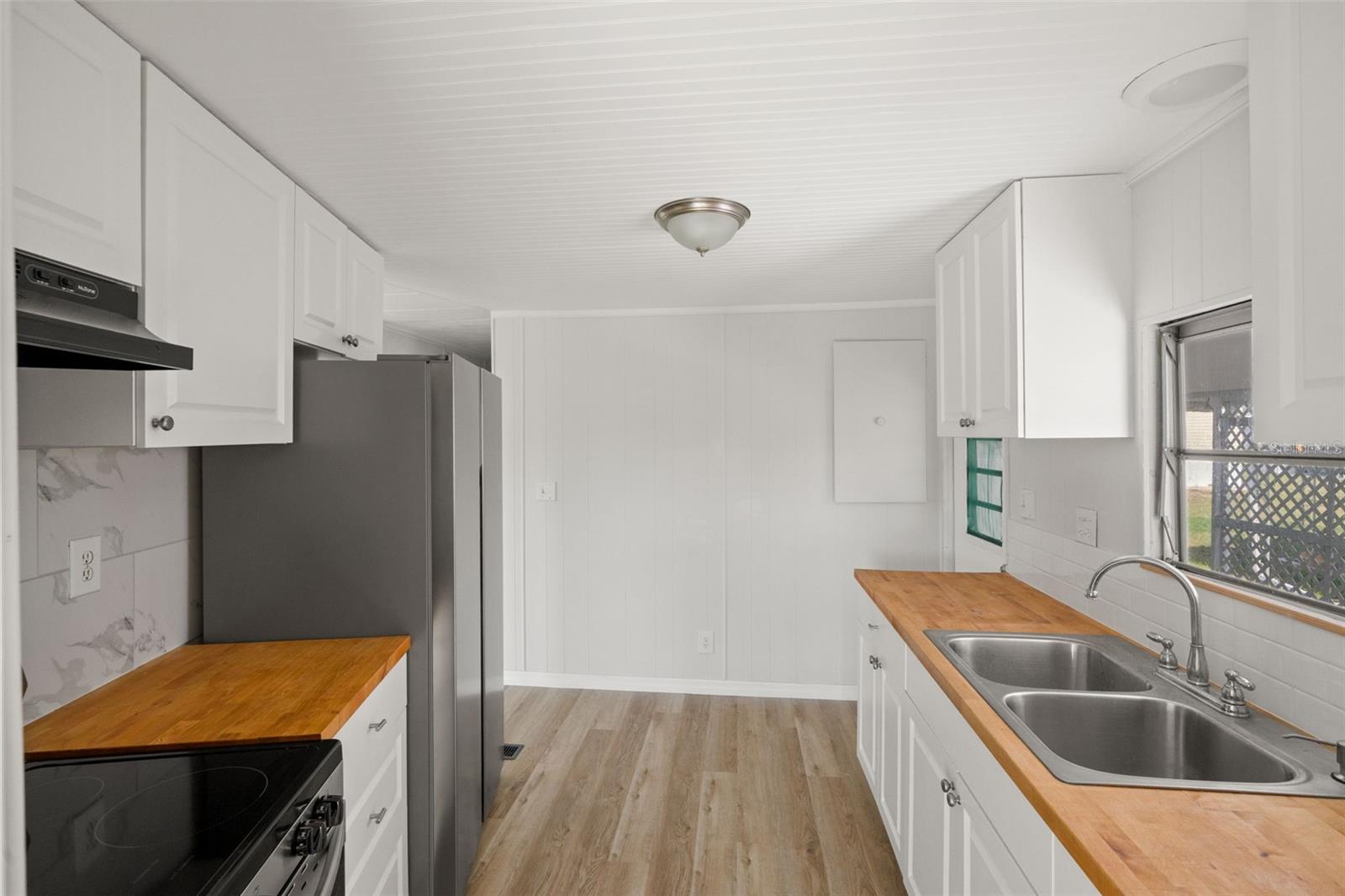 Image 15 of 61 For 12019 Cartwright Drive