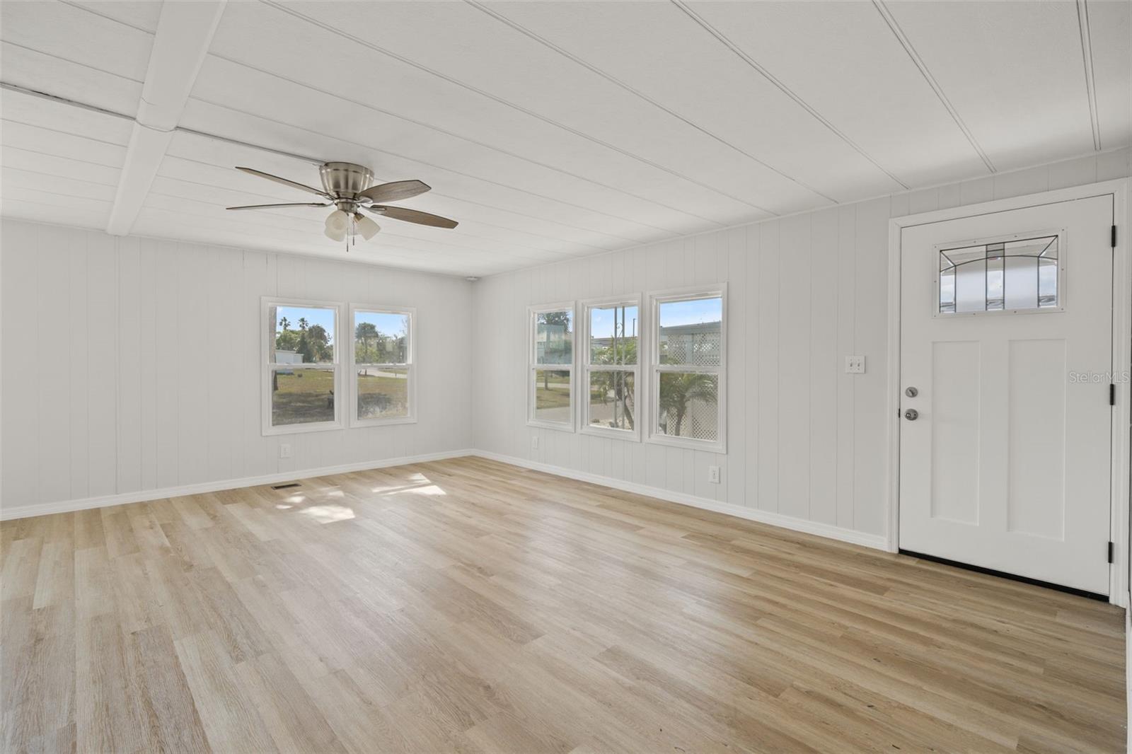 Image 6 of 61 For 12019 Cartwright Drive
