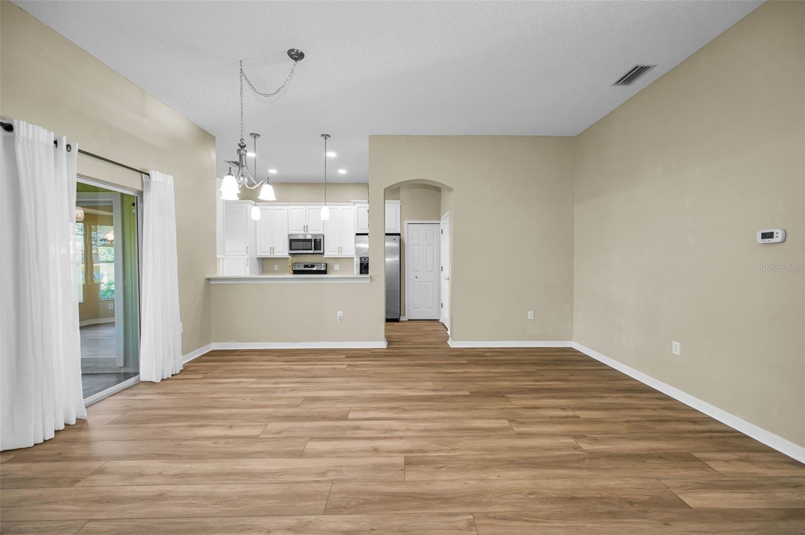 Image 17 of 100 For 1933 Arbor Knoll Loop