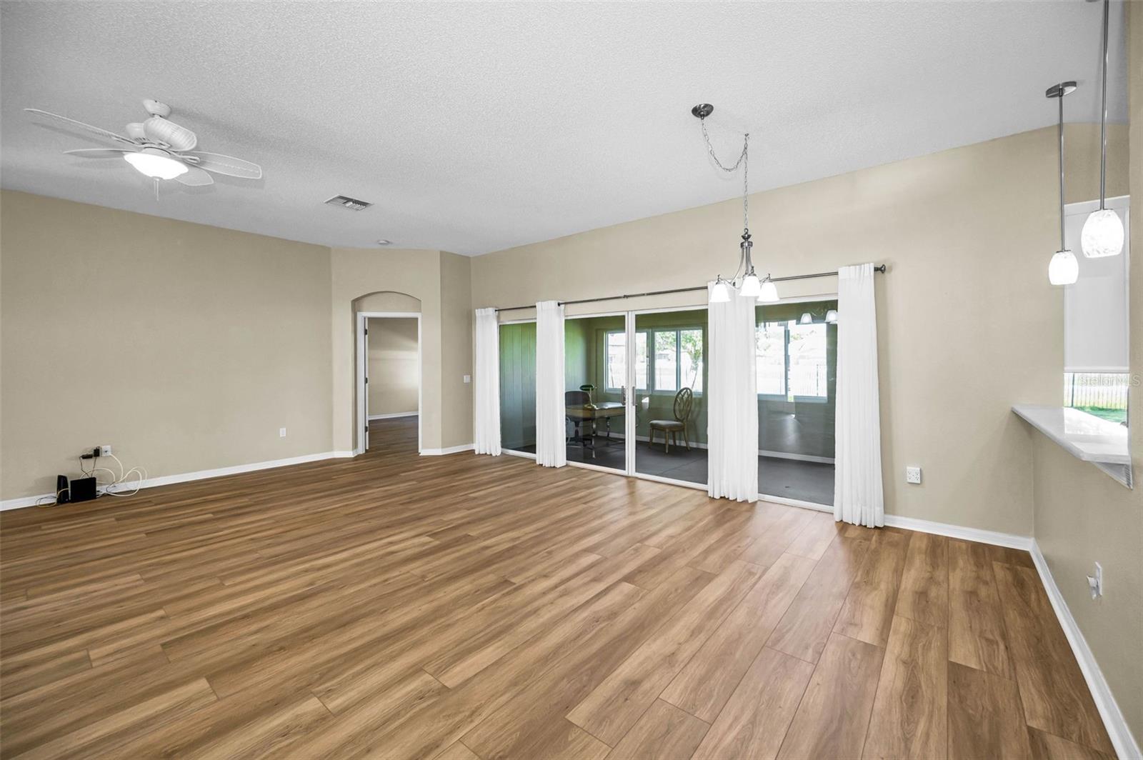 Image 19 of 100 For 1933 Arbor Knoll Loop