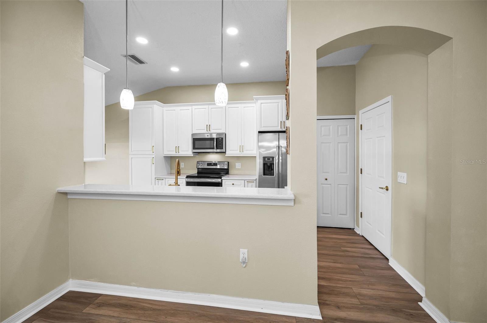 Image 20 of 100 For 1933 Arbor Knoll Loop