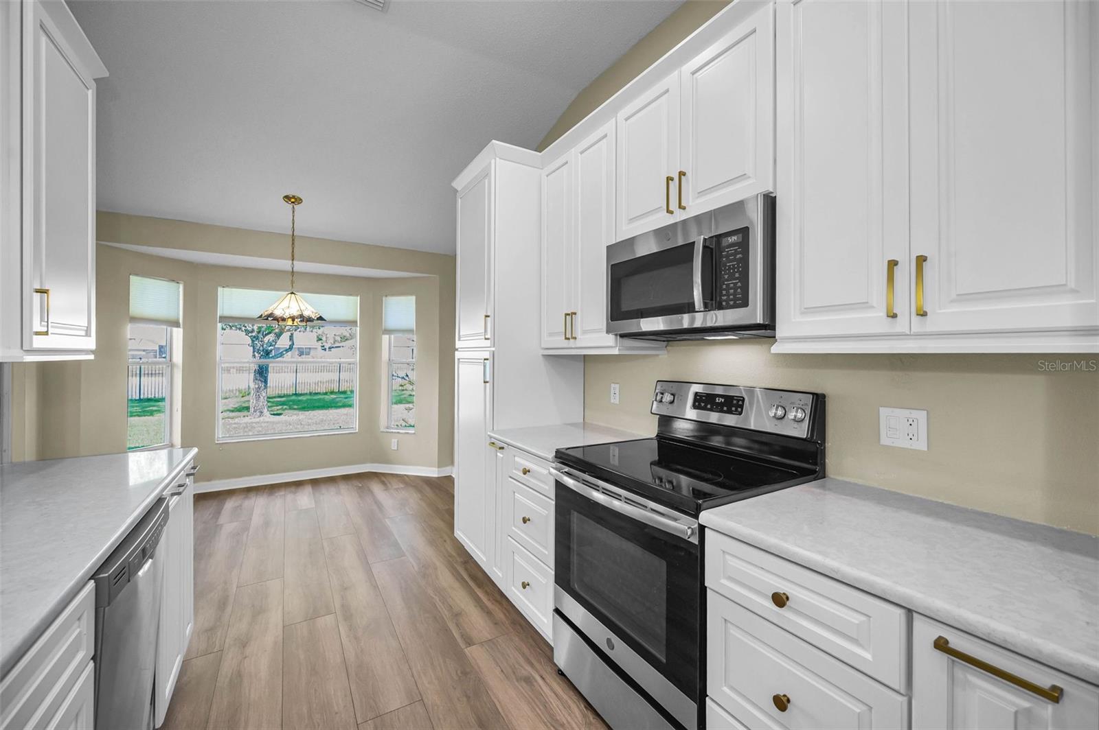 Image 21 of 100 For 1933 Arbor Knoll Loop