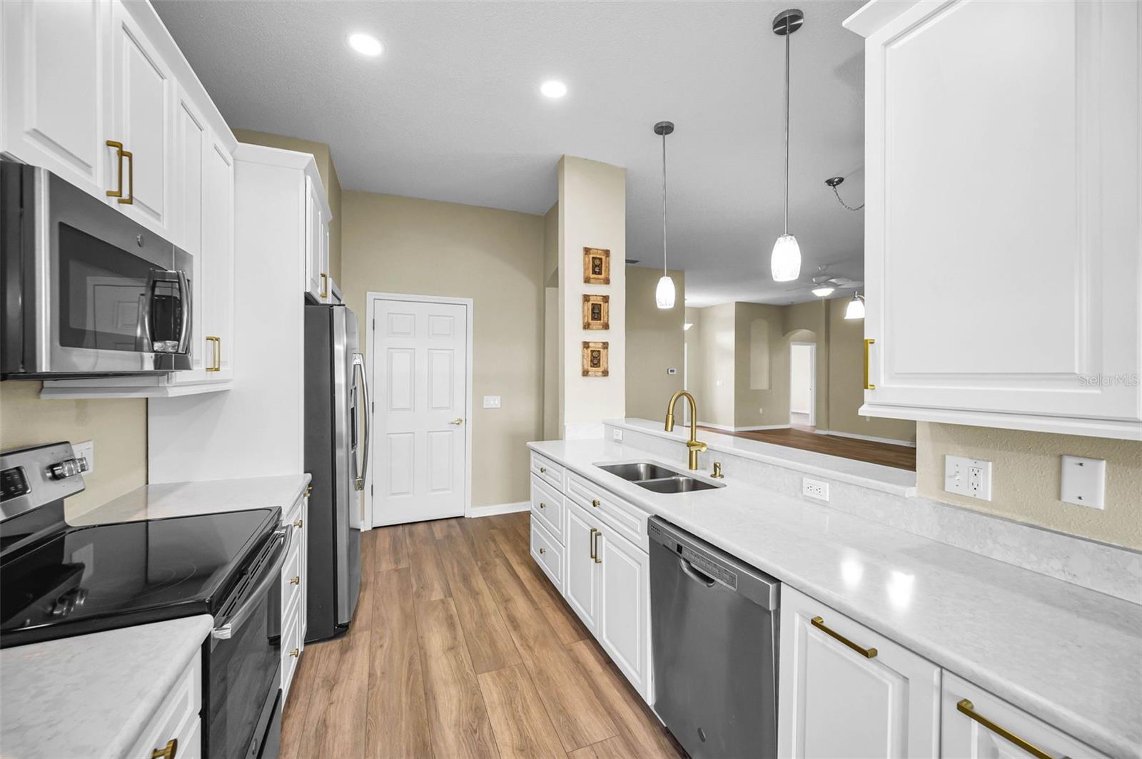 Image 26 of 100 For 1933 Arbor Knoll Loop