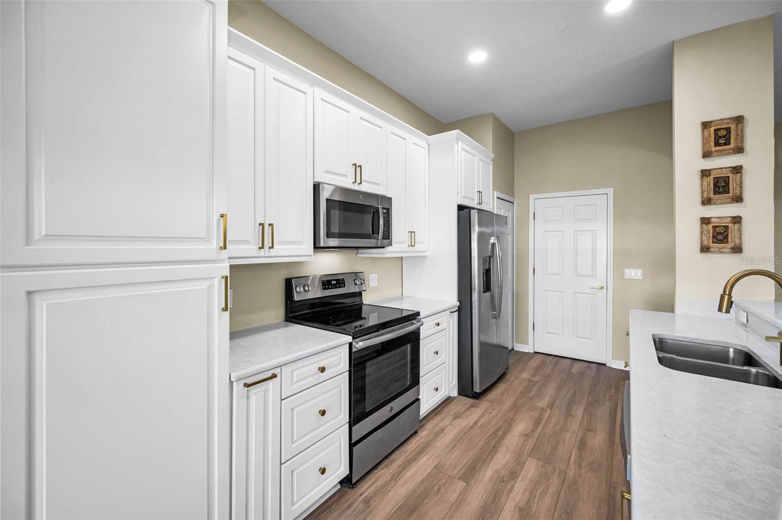 Image 28 of 100 For 1933 Arbor Knoll Loop