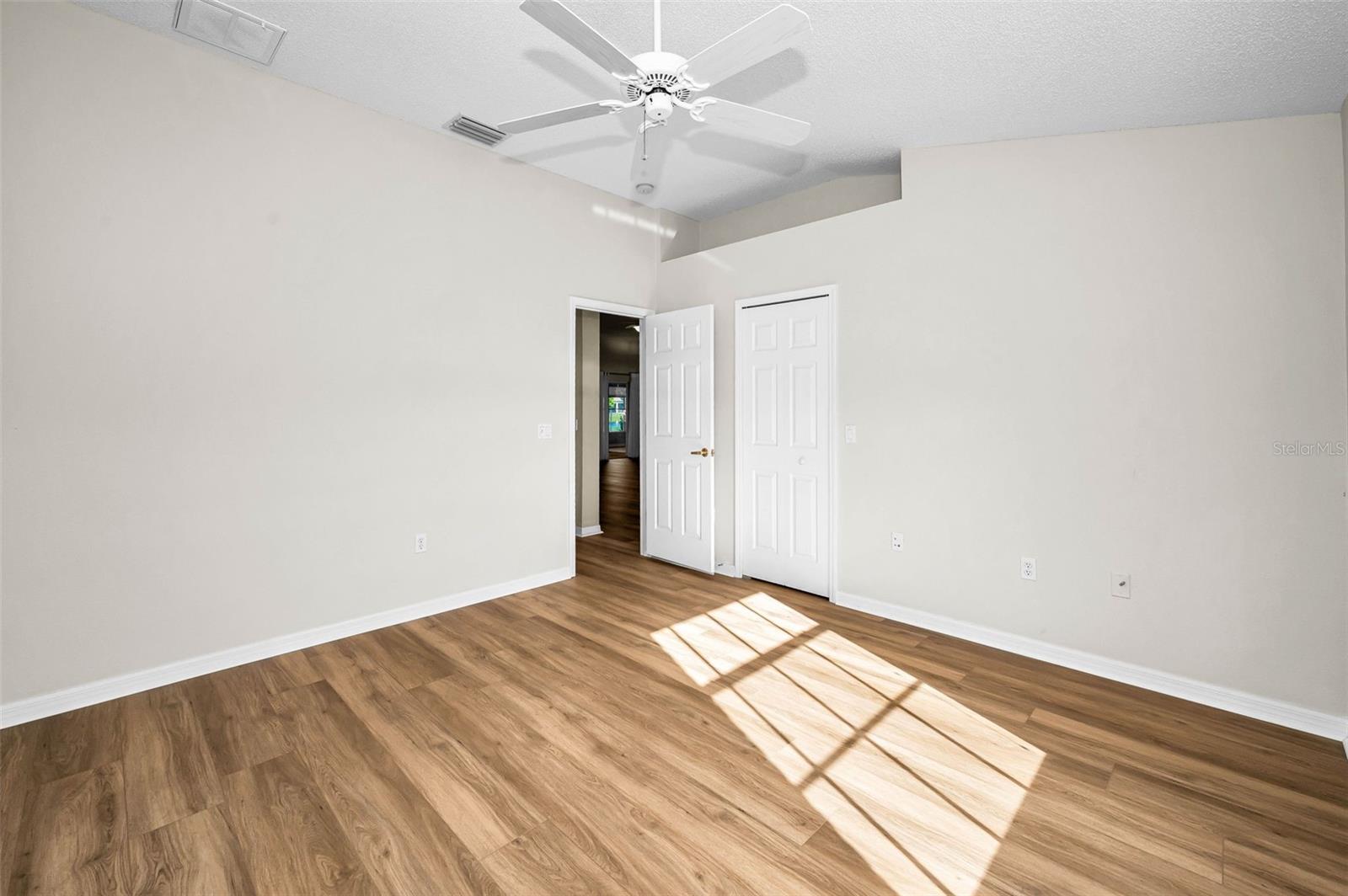 Image 36 of 100 For 1933 Arbor Knoll Loop